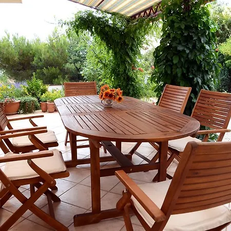 Stupavsky Пакоштане